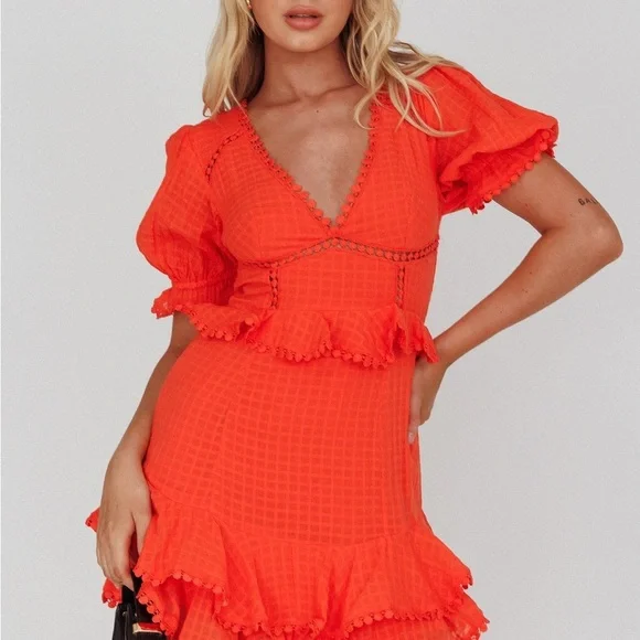 Saints + Secrets sassy summer dress - Picture 4 of 11